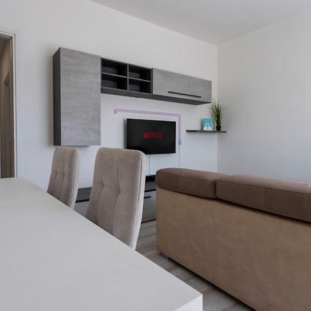 Mountain View Apartment Novara Exterior foto